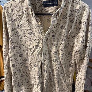 Abercrombie & Fitch Cream and Black Floral Shirt